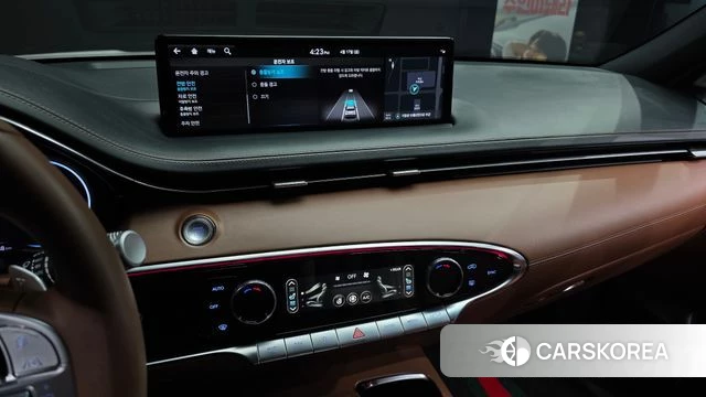 Genesis GV70 2023 Белый из Кореи, фото 5