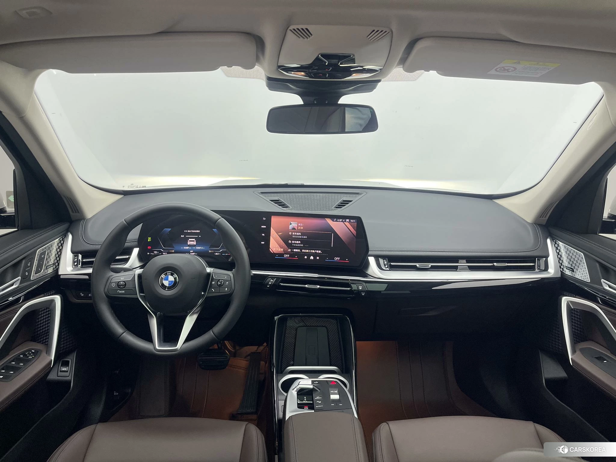 BMW X1 2025 Белый из Китая, фото 5