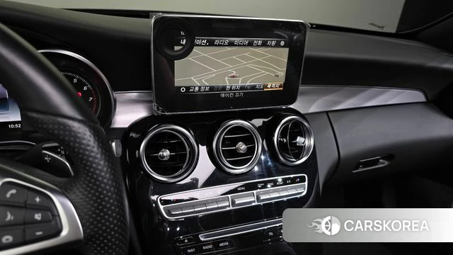 Mercedes-Benz C-Class W205 2018 Черный из Кореи, фото 5