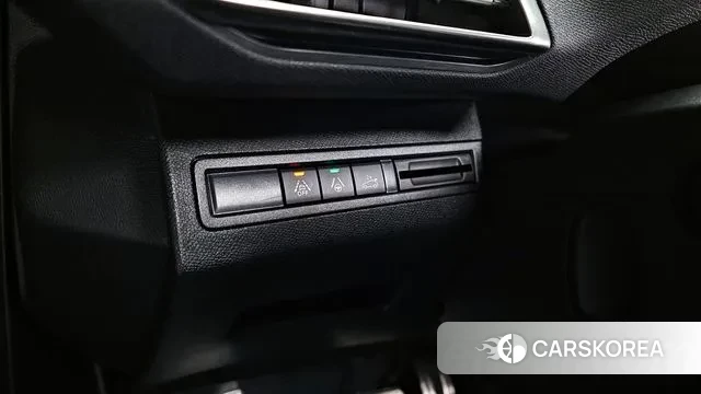 Peugeot 5008 second generation 2024 Серый из Кореи, фото 5