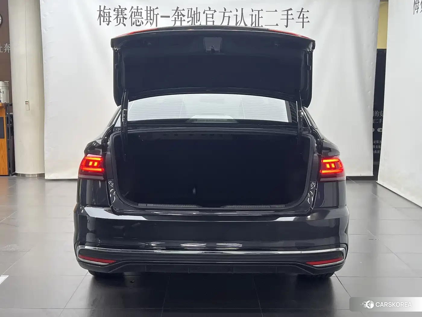 Volkswagen Bora 2023 Черный из Китая, фото 5