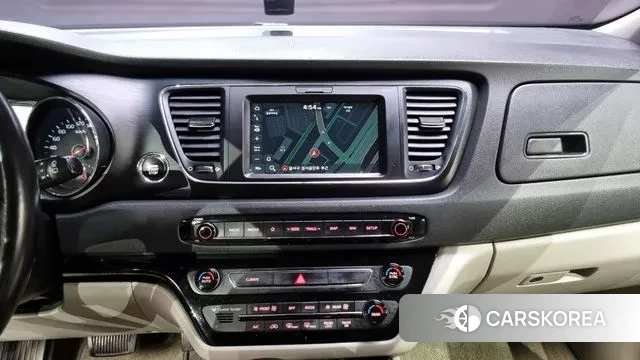 Kia The New Carnival 2019 Белый из Кореи, фото 5