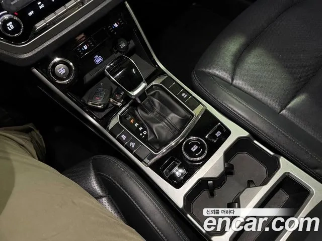 Ssangyong Beautiful Korando id 2907302 из Кореи 5