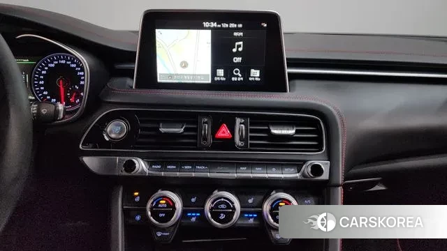 Genesis G70 2019 Черный из Кореи, фото 5