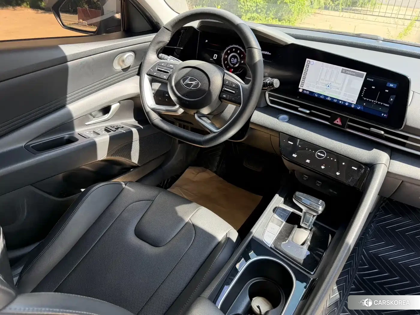 Hyundai Elantra 2022 Черный из Китая, фото 5