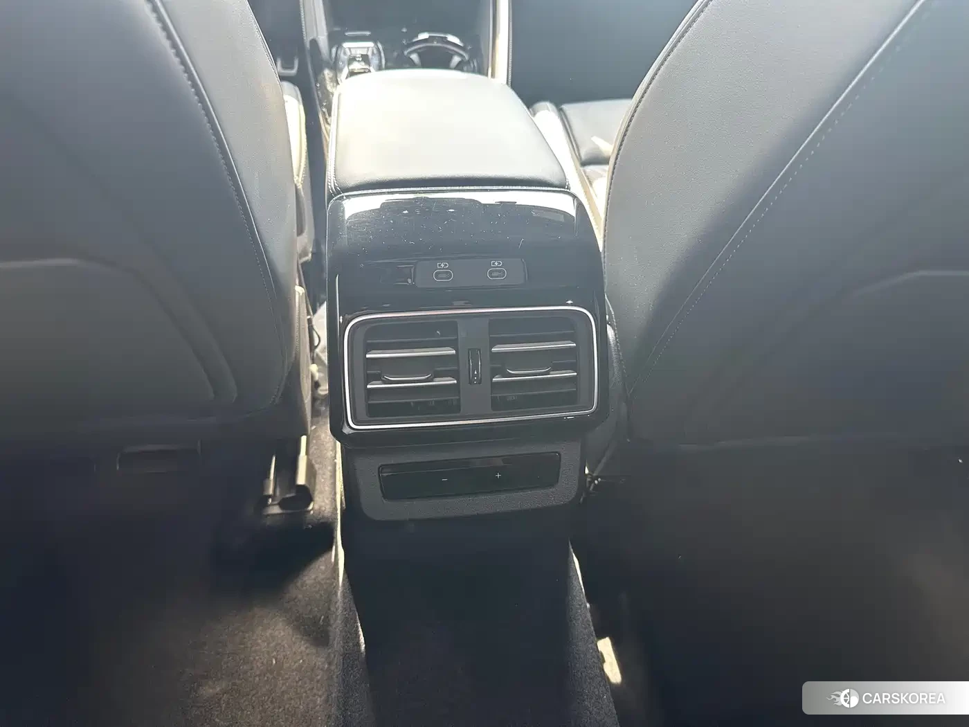 Audi Q5L 2026 Черный из Китая, фото 5