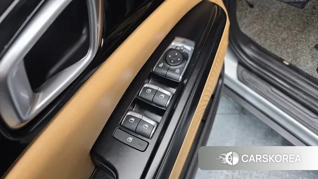 Kia Carnival 4th generation 2021 Серебряный из Кореи, фото 5