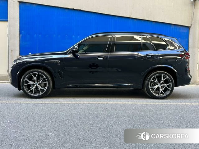 BMW X5 2025 Черный из Китая, фото 5