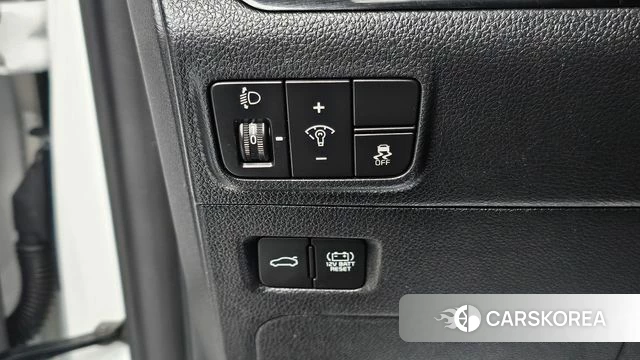 Kia The New K5 Hybrid 3rd generation 2024 Белый из Кореи, фото 5