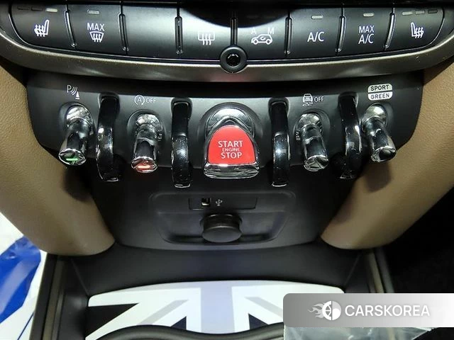 Mini Cooper Countryman 2020 Белый из Кореи, фото 5