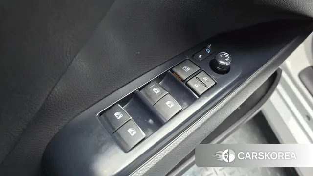 Toyota Camry (XV70) 2019 Белый из Кореи, фото 5