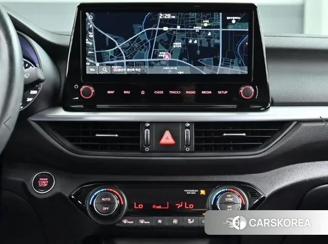 Kia The New K3 2nd generation 2022 Белый из Кореи, фото 5