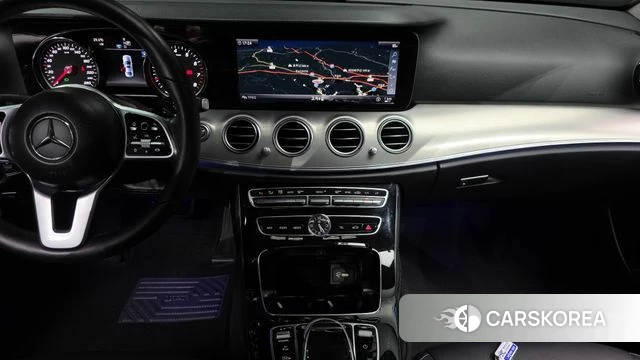 Mercedes-Benz E-Class W213 2019 Серый из Кореи, фото 5