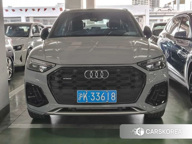 Audi Q5L 2024 Серебристо-серый из Китая, фото 5