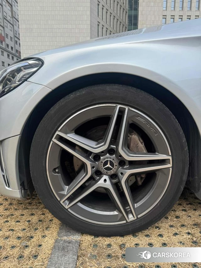 Mercedes-Benz C-Class W205 2019 Серебряный из Кореи, фото 5