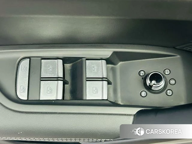 Audi Q5L 2024 Белый из Китая, фото 5