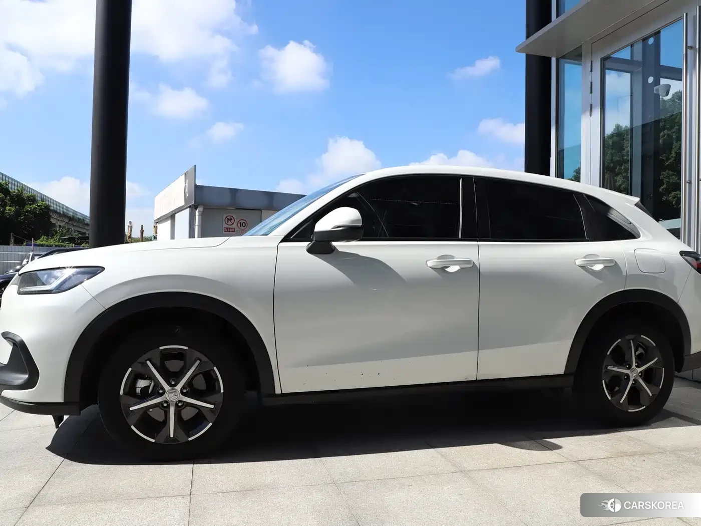 Honda ZR-V to 2024 Белый из Китая, фото 5