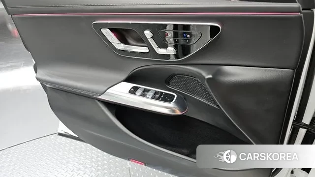 Mercedes-Benz E-Class W214 2024 Белый из Кореи, фото 5