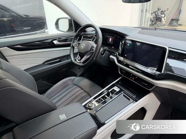 Volkswagen Tourang 2022 Черный из Китая, фото 5