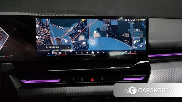 BMW 5 Series (G60) 2023 Белый из Кореи, фото 5