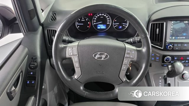 Hyundai The New Grand Starex 2018 Черный из Кореи, фото 5