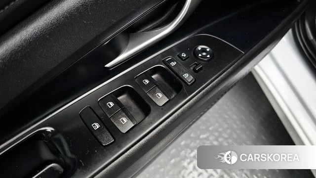 Hyundai Avante Hybrid (CN7) 2022 Белый из Кореи, фото 5