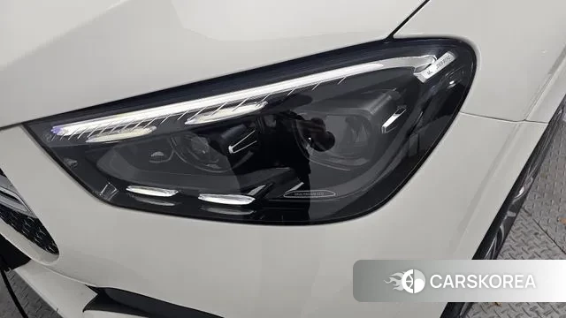 Mercedes-Benz GLE-Class W167 2025 Белый из Кореи, фото 5