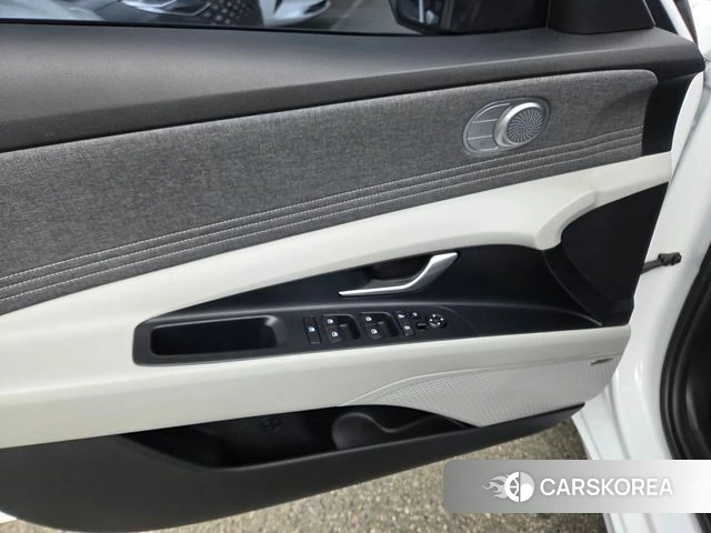 Hyundai Avante (CN7) 2021 Белый из Кореи, фото 5