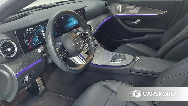 Mercedes-Benz E-Class W213 2022 Белый из Кореи, фото 5