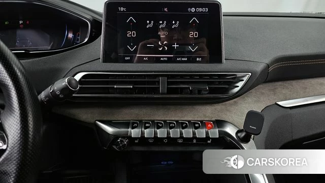 Peugeot 5008 second generation 2020 Белый из Кореи, фото 5