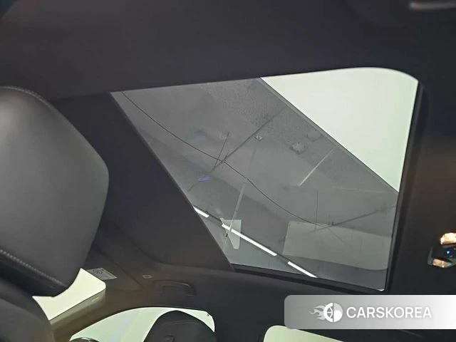 BMW 5 Series (G60) 2025 Черный из Кореи, фото 5
