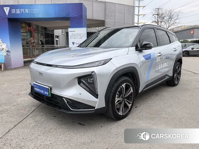 Geely Galaxy Galaxy L7 2025 Серебристо-серый из Китая, фото 5