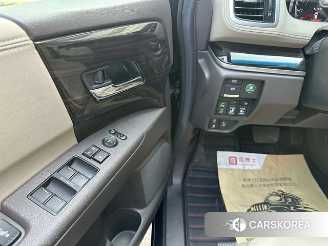 Honda Odyssey 2018 Синий из Китая, фото 5