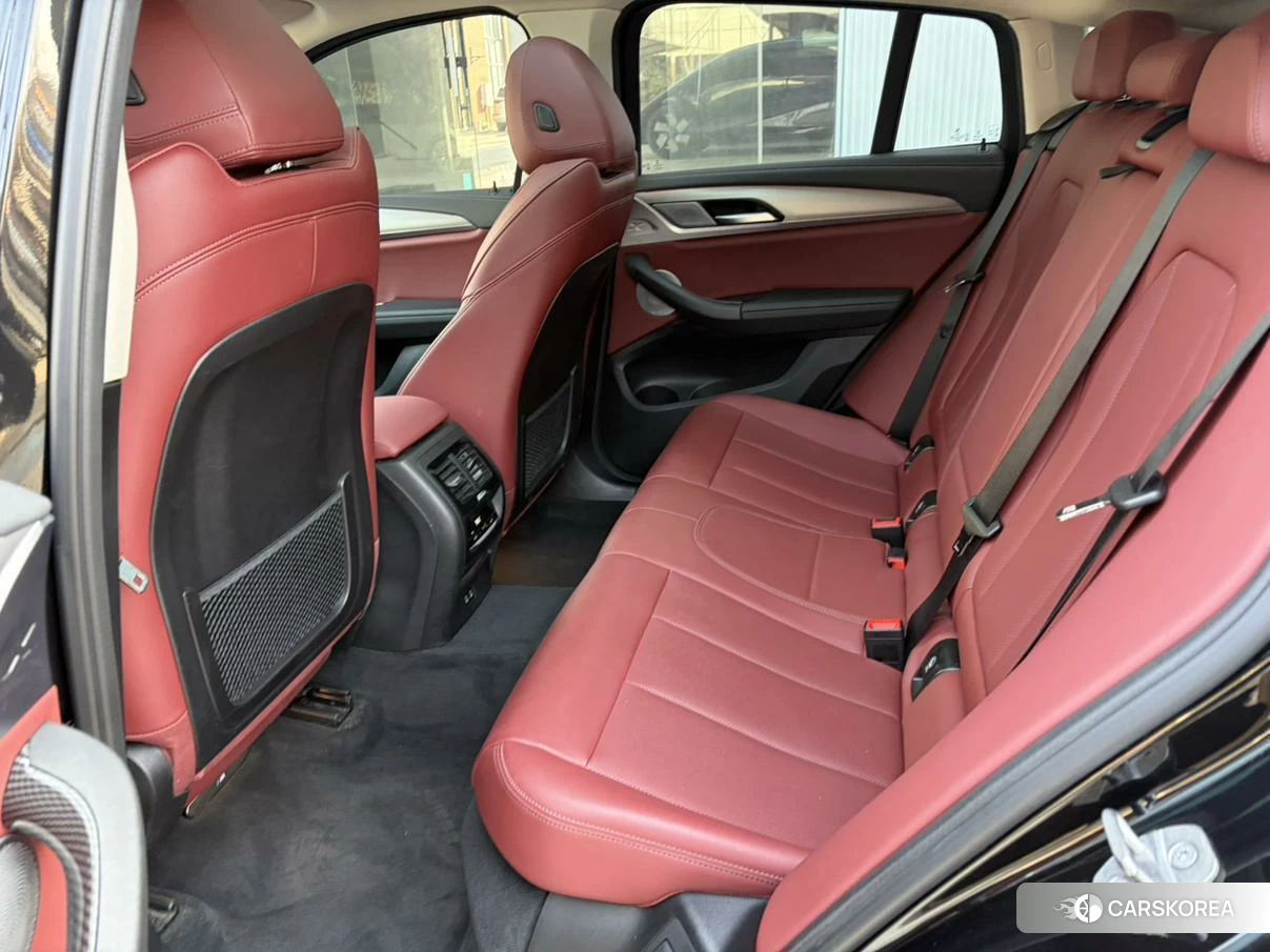 BMW X4 2021 Черный из Китая, фото 5