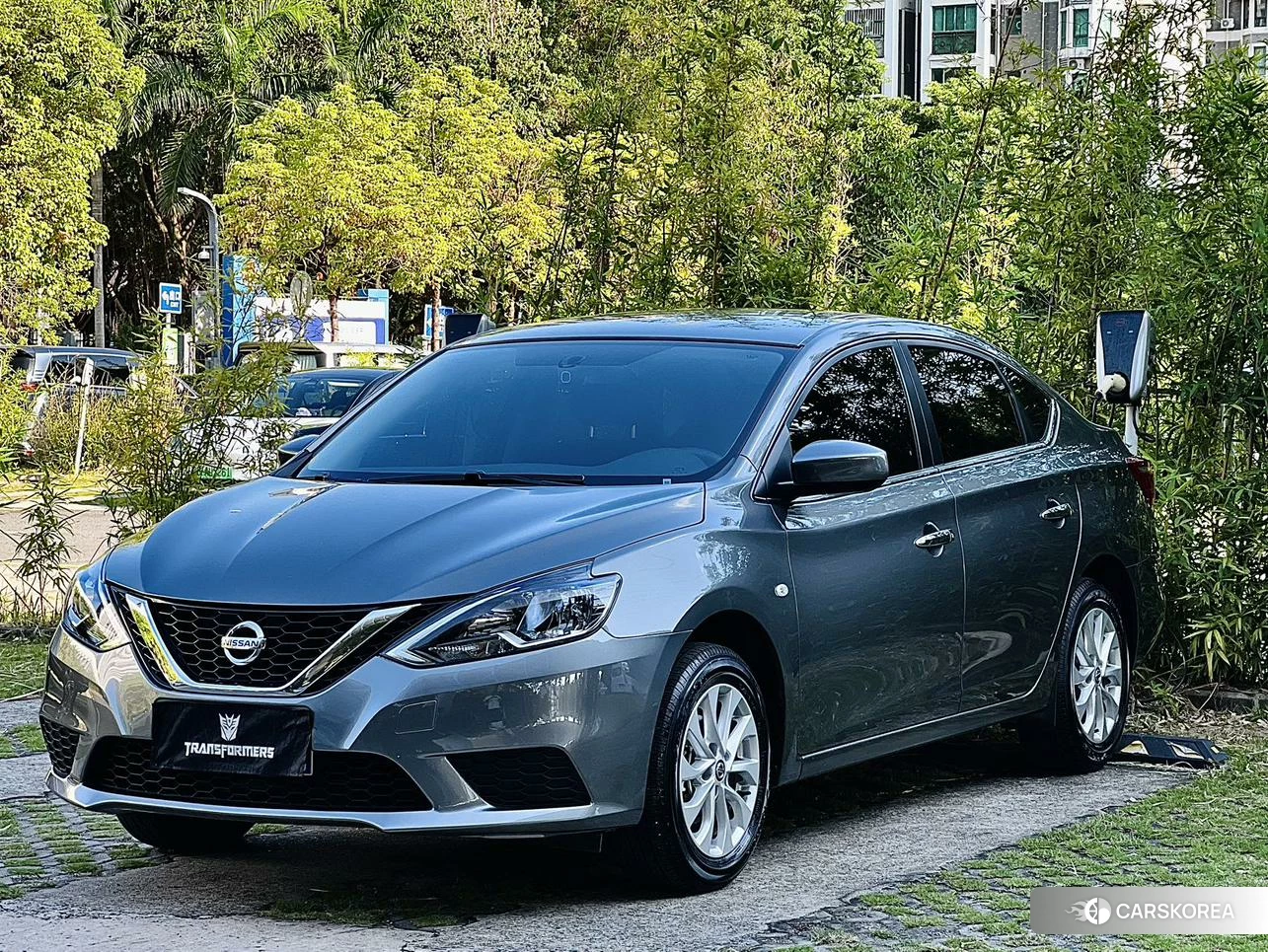 Nissan Xuan Yi 2024 Темно-серый из Китая, фото 5