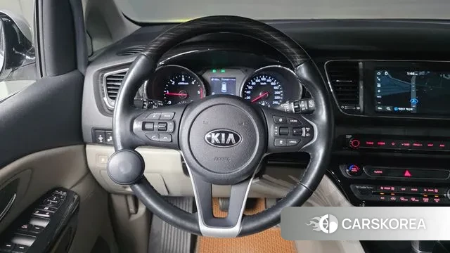Kia The New Carnival 2019 Серебряный из Кореи, фото 5