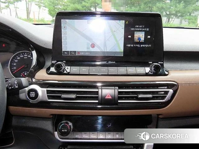 Kia Seltos 2022 Белый из Кореи, фото 5