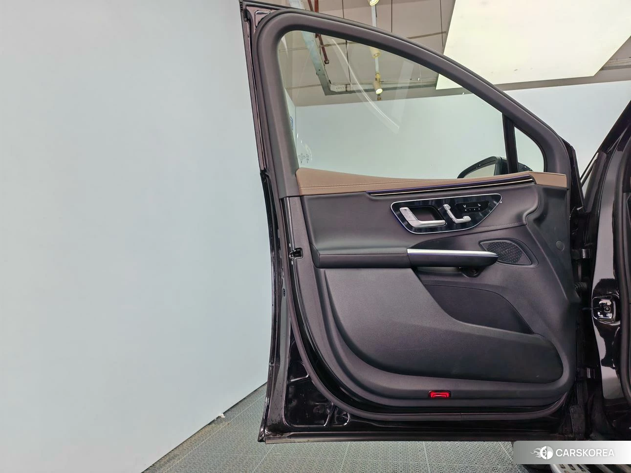 Mercedes-Benz EQE SUV 2024 Черный из Китая, фото 5