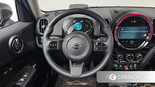 Mini Cooper Countryman 2023 Черный из Кореи, фото 5