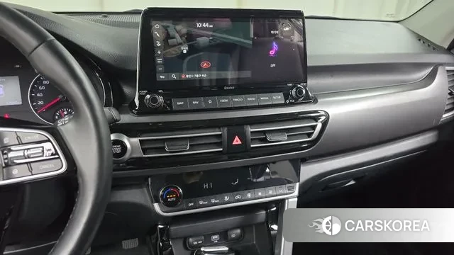 Kia Seltos 2020 Серый из Кореи, фото 5