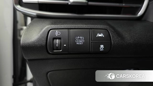 Hyundai Avante Hybrid (CN7) 2020 Белый из Кореи, фото 5