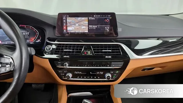 BMW 5 Series (G30) 2020 Синий из Кореи, фото 5