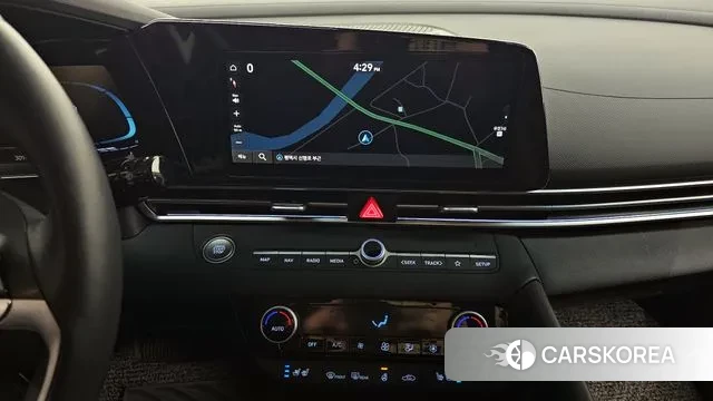 Hyundai The New Avante (CN7) 2024 Черный из Кореи, фото 5