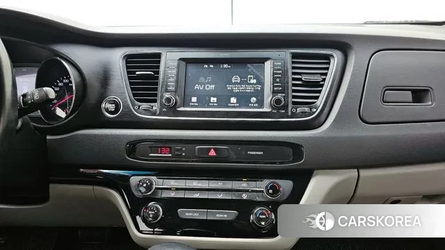 Kia The New Carnival 2019 Черный из Кореи, фото 5