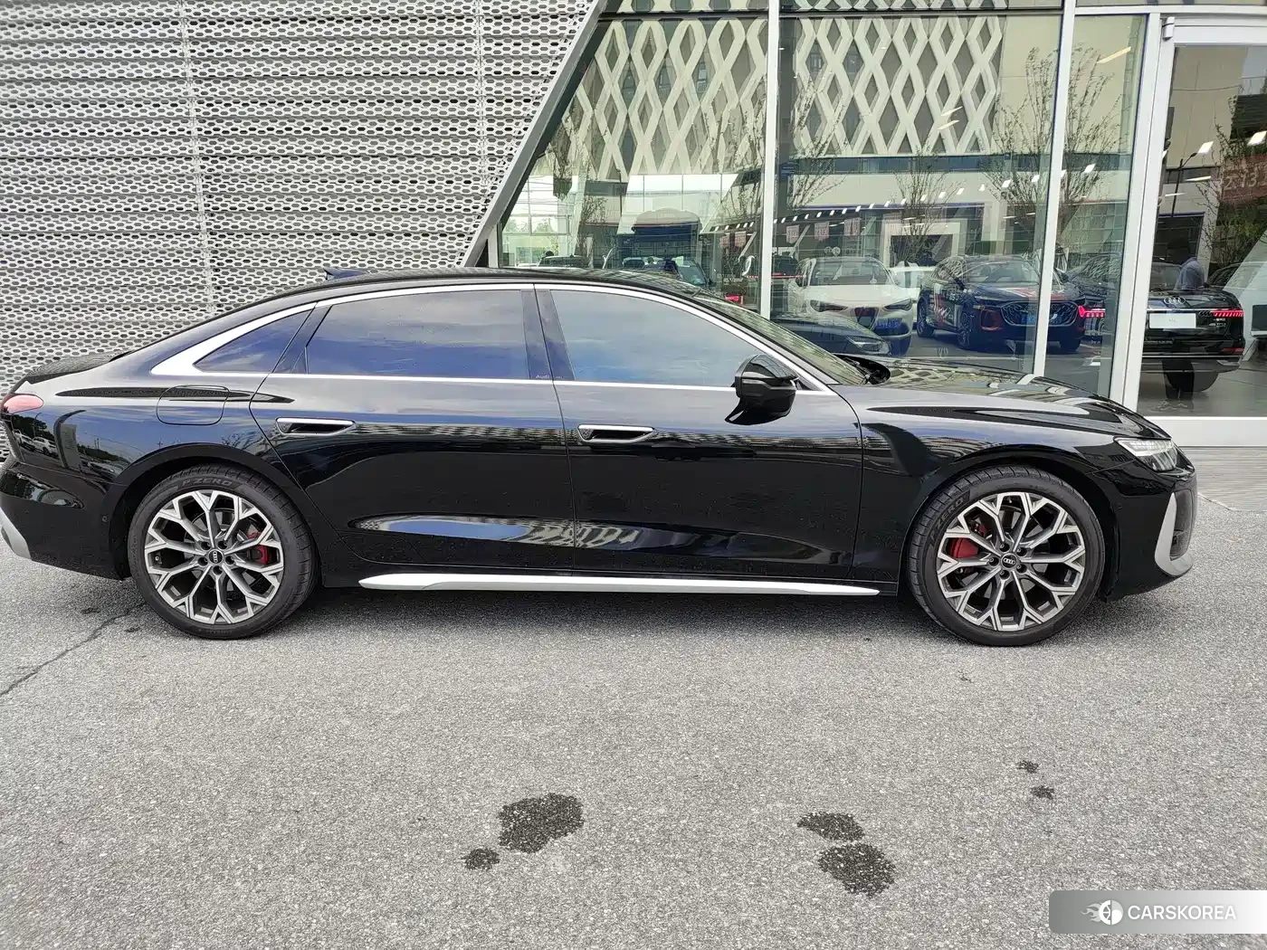 Audi A6L 2026 Черный из Китая, фото 5