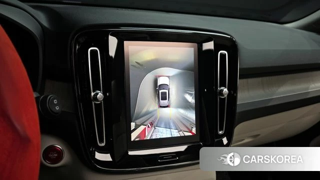 Volvo XC40 2023 Белый из Кореи, фото 5