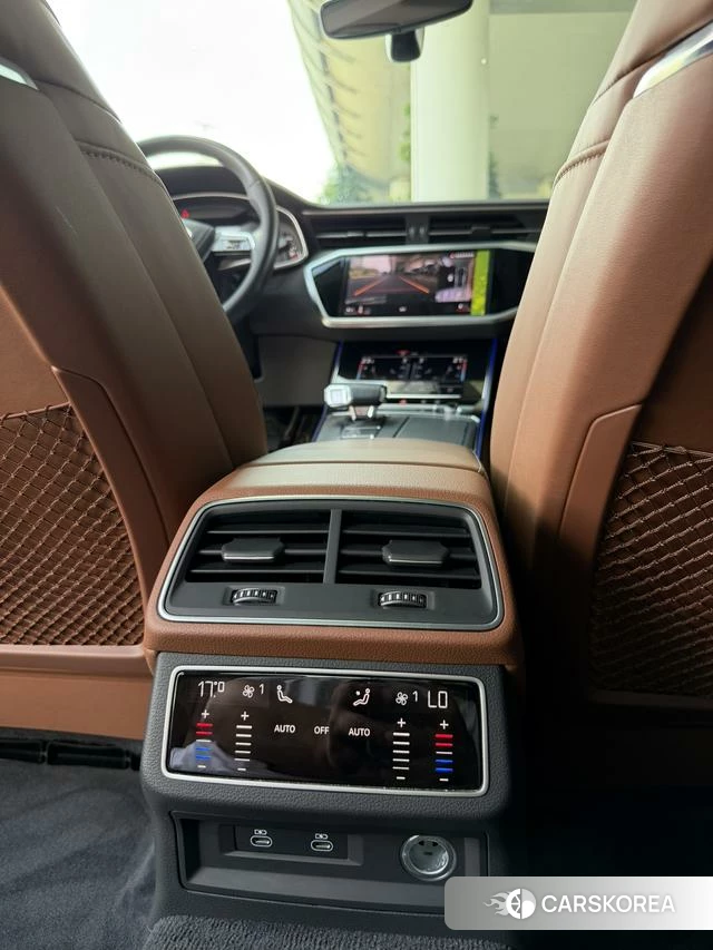 Audi A6L 2023 Черный из Китая, фото 5