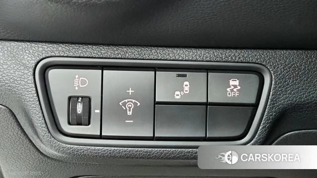 Kia The New K3 2nd generation 2021 Белый из Кореи, фото 5