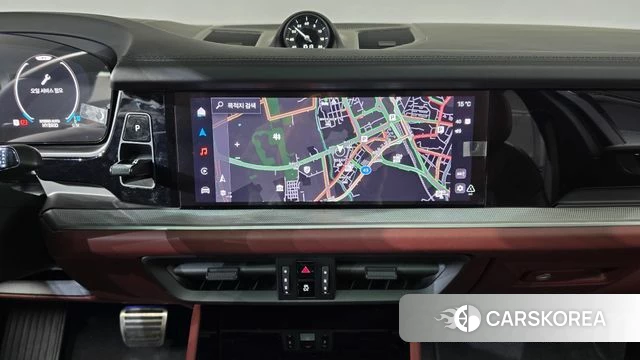 Porsche Cayenne (PO536) 2025 Жемчужный цвет из Кореи, фото 5