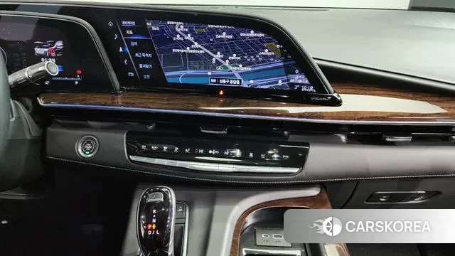 Cadillac Escalade 5th Generation 2022 Коричневый из Кореи, фото 5